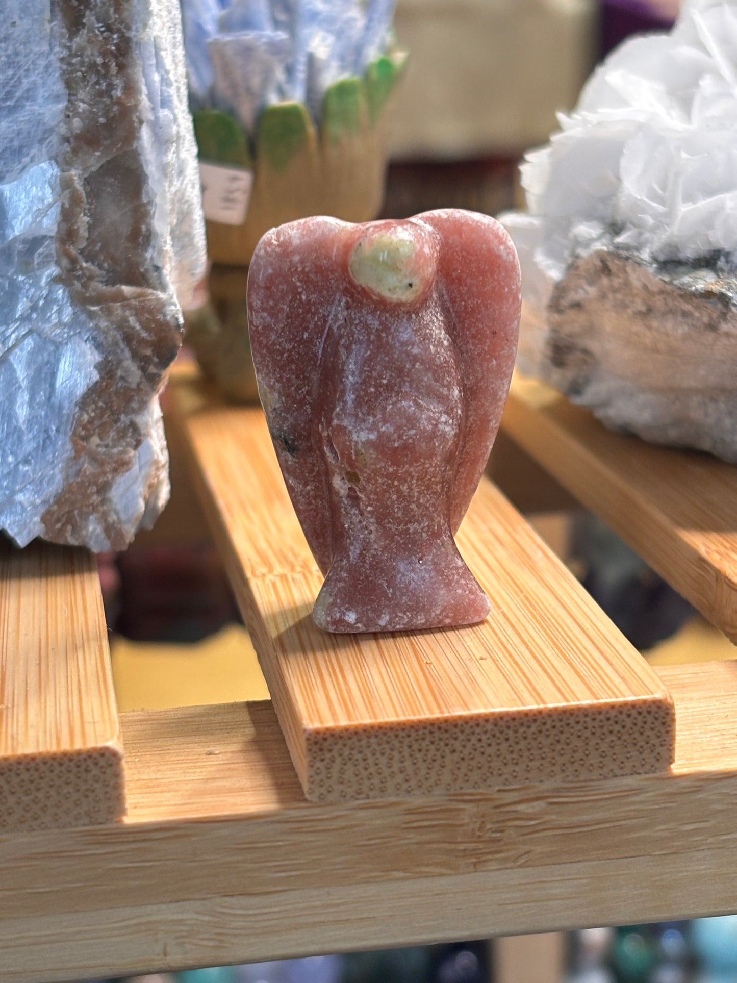 Various mini crystal angel carvings