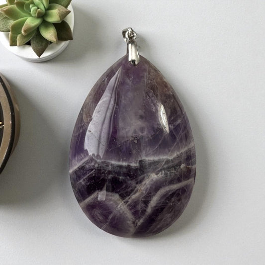 Dream amethyst pendant with 925s bail