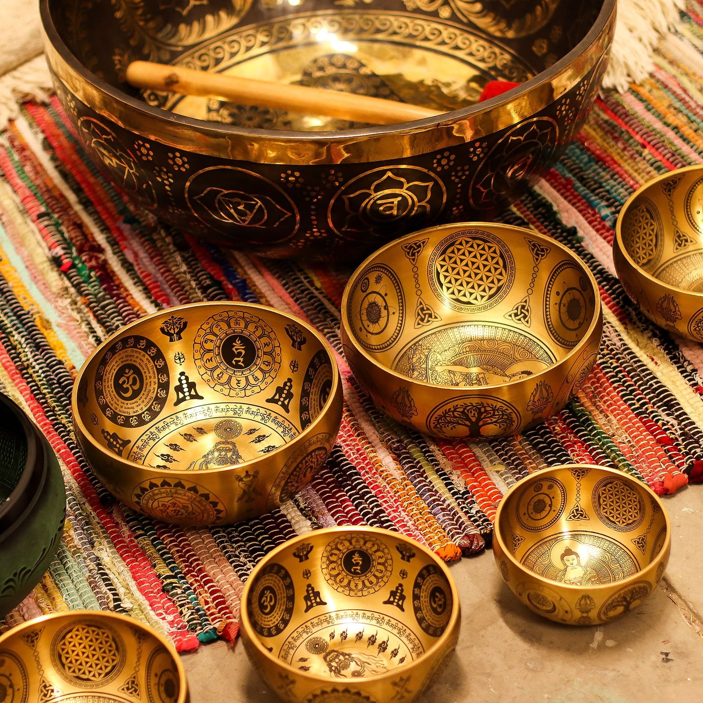 Pure Brass Etched Yogi - Set of 4 - Approx 3.85kg